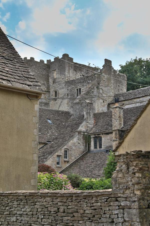 The Bothy Beverston Castle Тетбері Екстер'єр фото